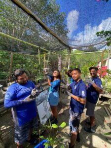 Ceningan-Divers-Divemaster-Internship-team-1