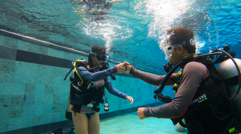 Are you itching to get back into the underwater world but feeling a bit rusty? Whether it's been a few months or several years since your last dive, PADI's Re-Activate program is here to help refresh your skills and reignite your passion for diving.